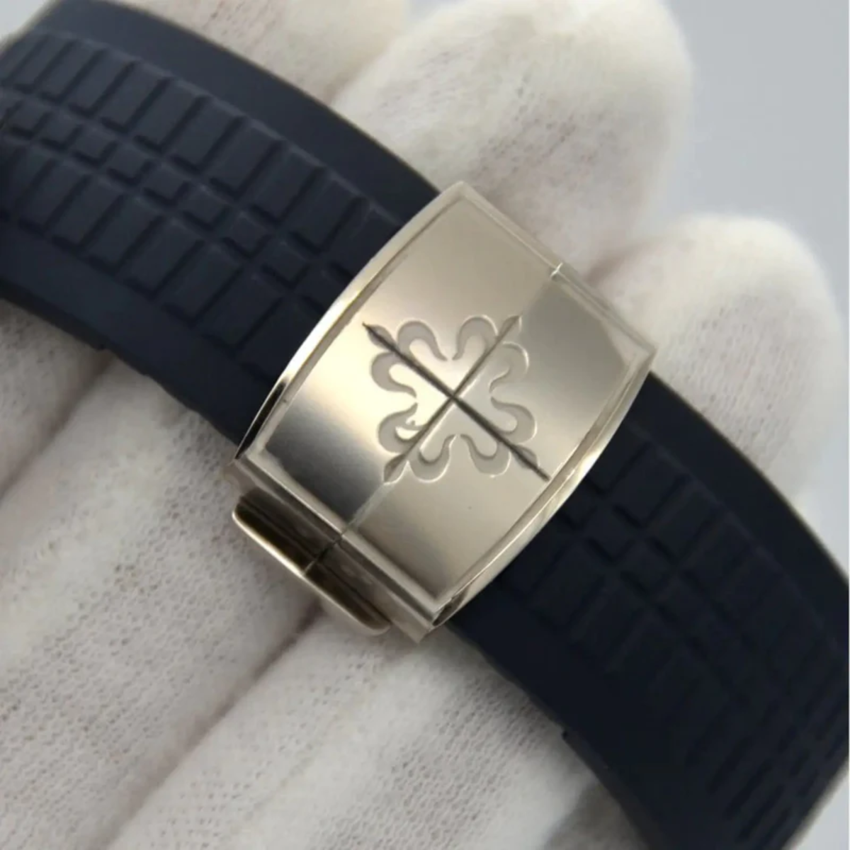 Certificate - Patk p Aquanaut Watch